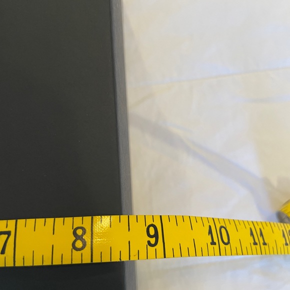 Hugo Boss Shoe Box - Picture 3 of 6